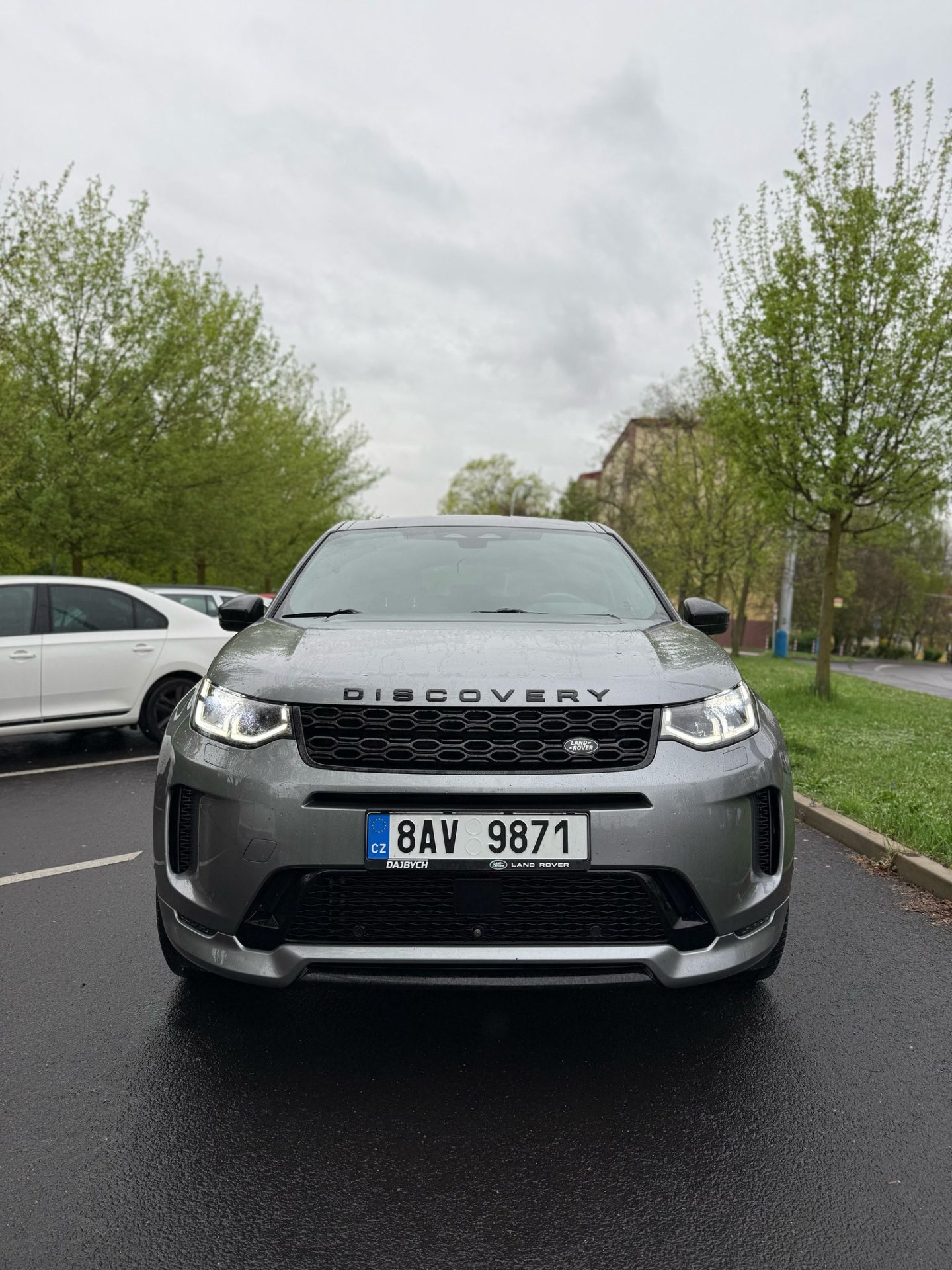 LAND ROVER Discovery D200 R-Dynamic SE AWD
